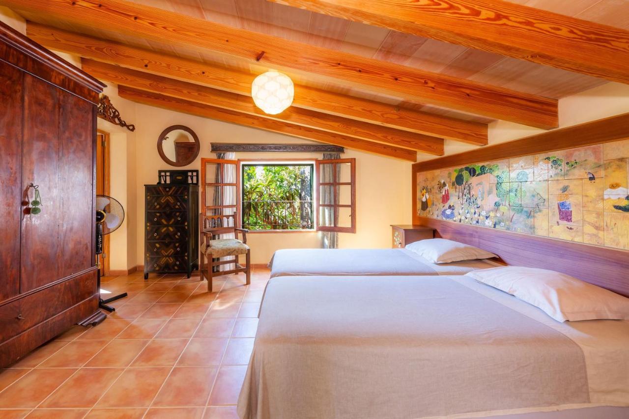 Geminis Villa Llucmajor  Bagian luar foto